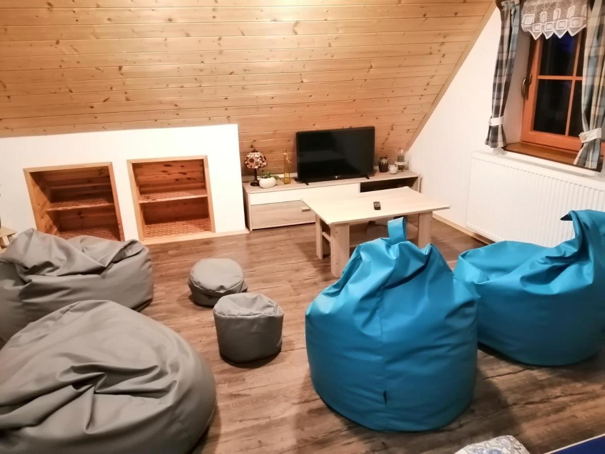 Apartman Dve Micky Pec pod Snezkou Ngoại thất bức ảnh